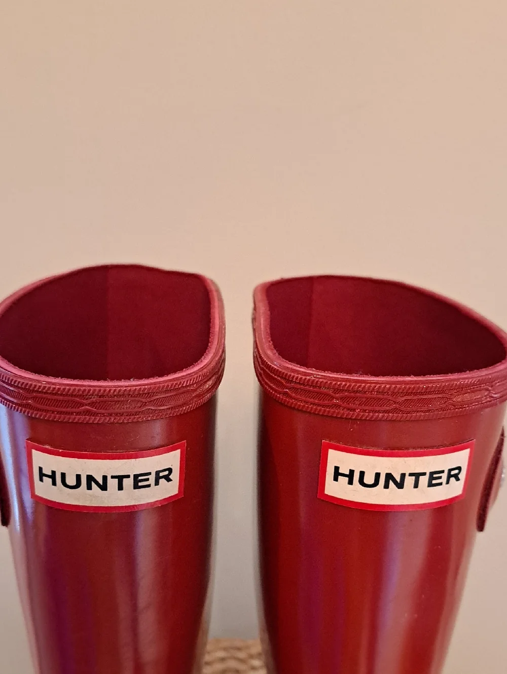 Hunter Youth Unisex Cherry Red Rubber Glossy Rubber Wellington Rain Boots B4/G4
